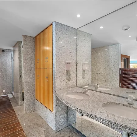 Victoria Bergamote Attic - Happy *