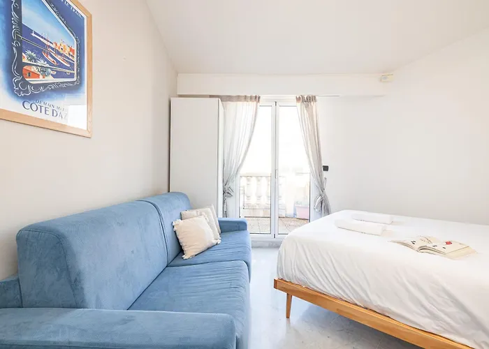 Victoria Bergamote Attic - Happy Apartmán *